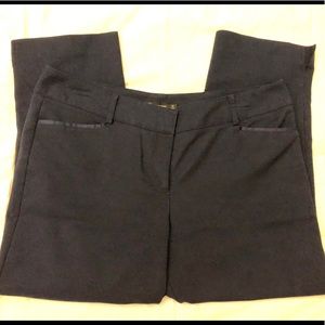 Navy Cropped pants